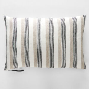 Cuthbert Cushion 40x60
