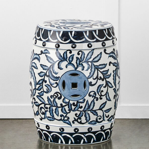 Kingdom Stool