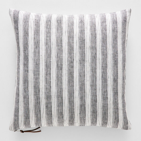 Lima Cushion 50x50