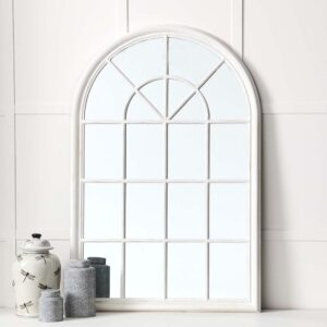 Martinique Curved Mirror